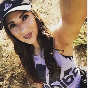 Meet your Posher, Veronica