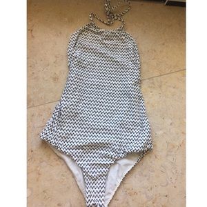 Low back Billabong one piece