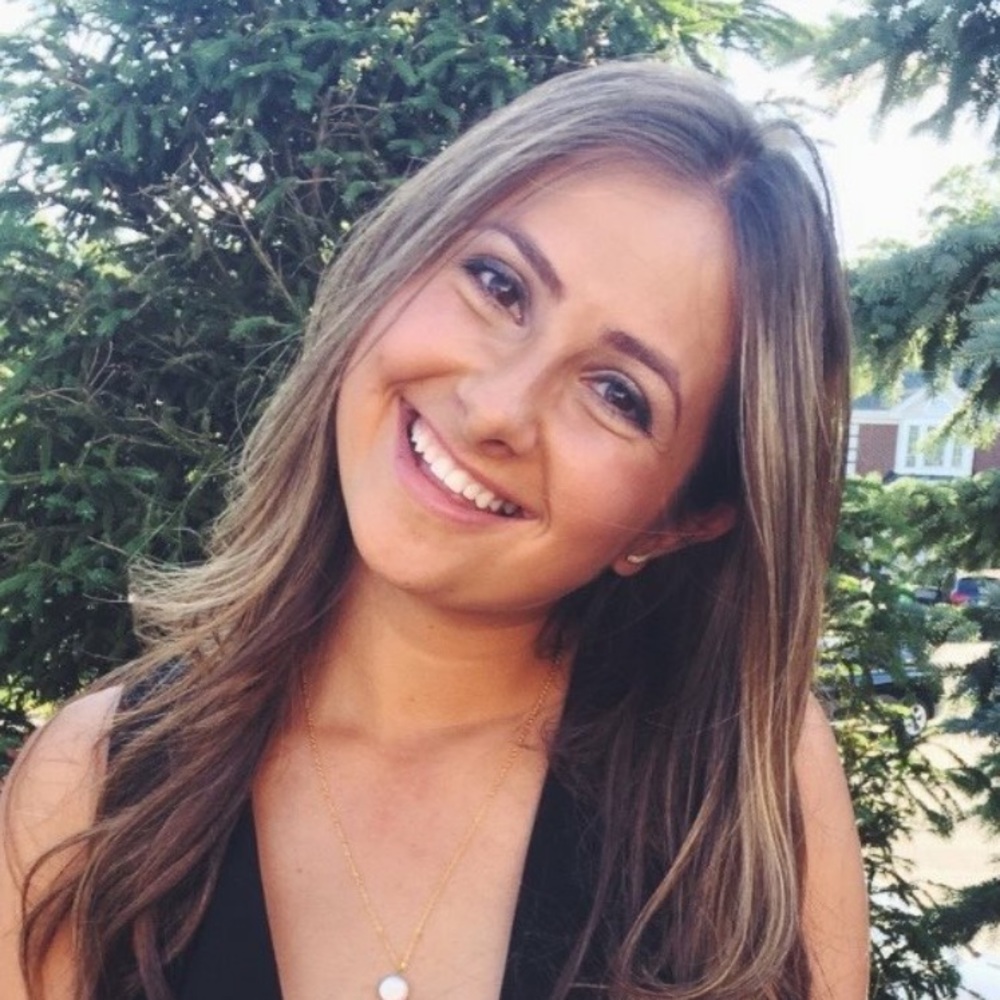 Meet your Posher, Alyssa