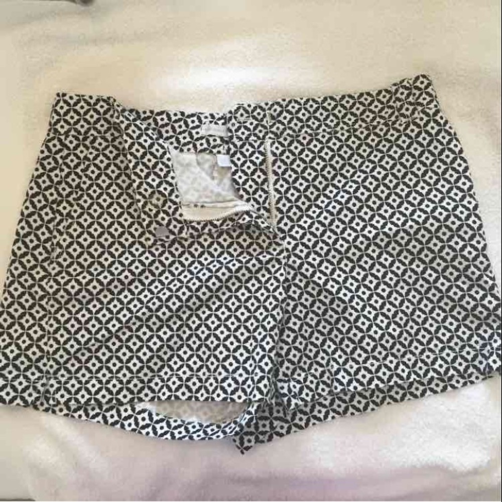 New York and Co Patterned Shorts