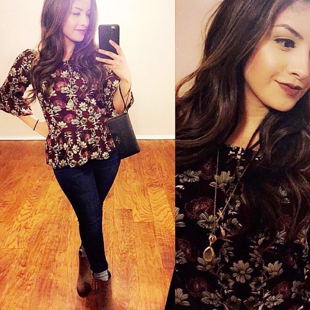 Francesca's Floral Bell Sleeve Peplum Top