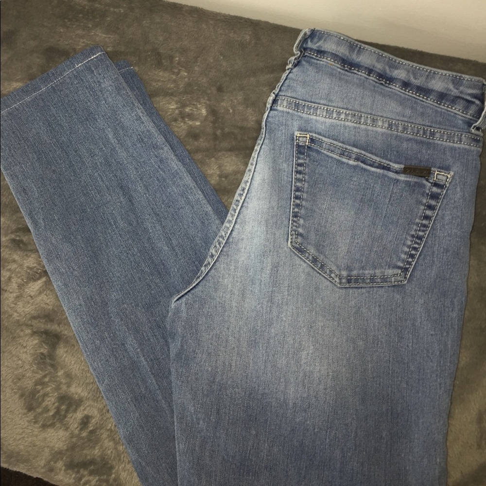 Jennifer Lopez skinny jeans