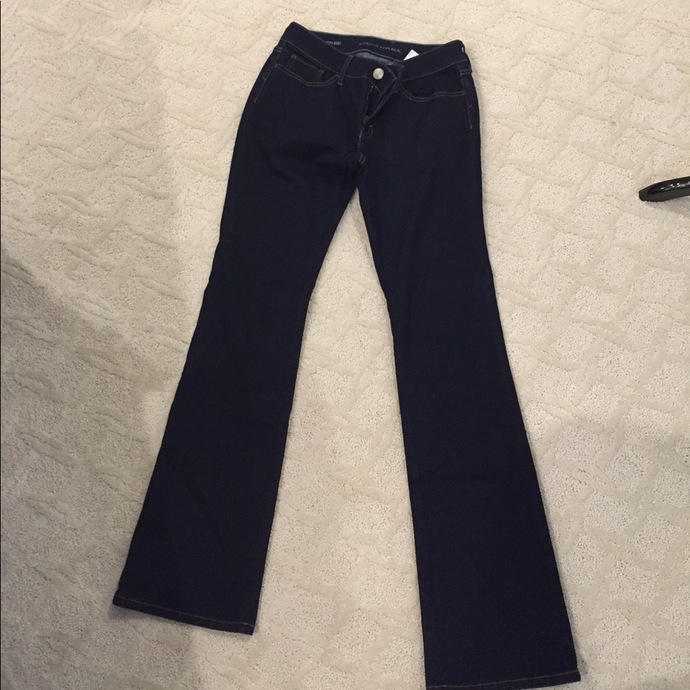 Like new! Banana Republic Bootcut Dark Wash