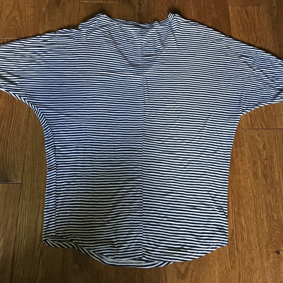 R2D Top - Picture 2 of 6