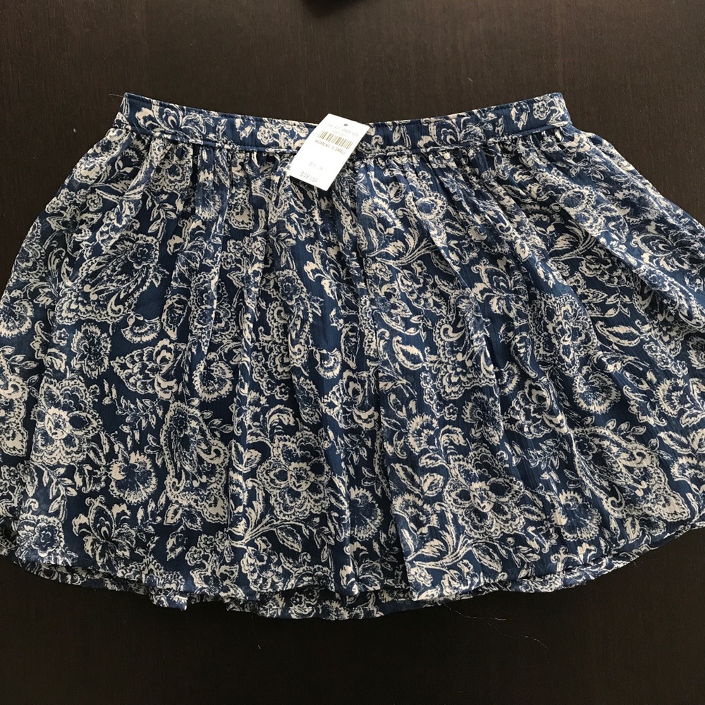 Abercrombie & Fitch NEVER WORN Blue Skirt