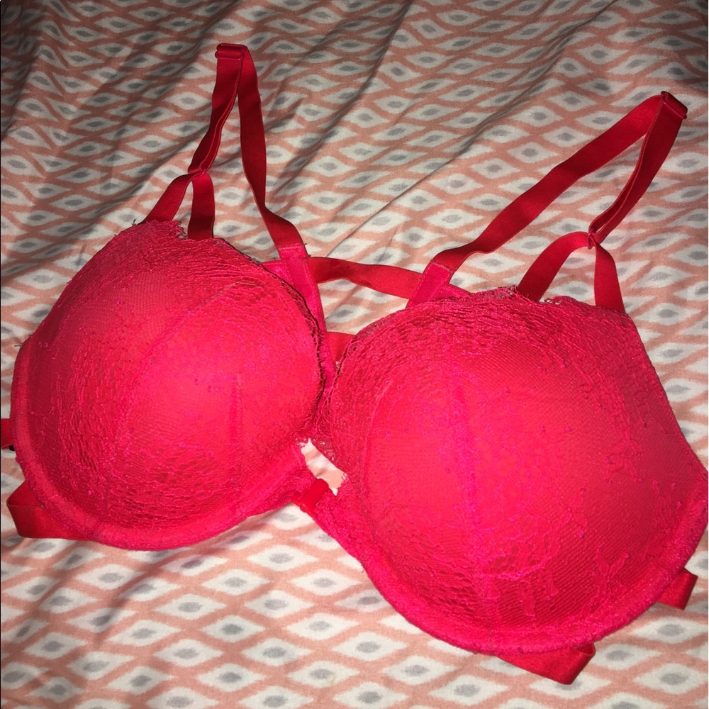 Victoria's Secret Very Sexy Push-Up 34D