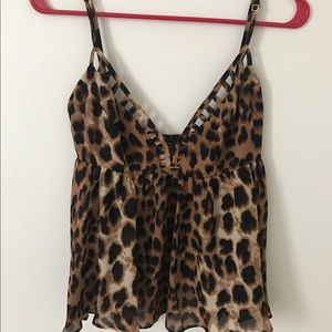 Flirty leopard print top