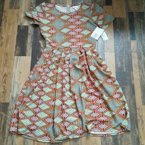 Lularoe Amelia