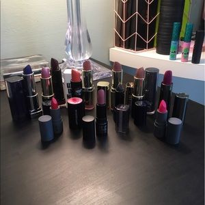 Lipstick Jackpot Bundle!!