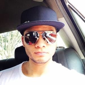 Meet your Posher, Juan jose