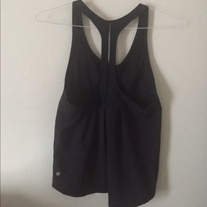 LULULEMON LIGHTEN UP SINGLET SIZE 4