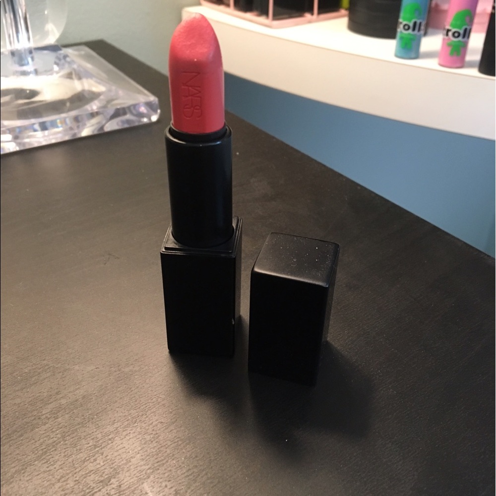 NARS Audacious Lipstick