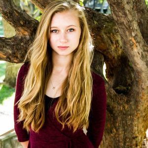 Meet your Posher, Isabel