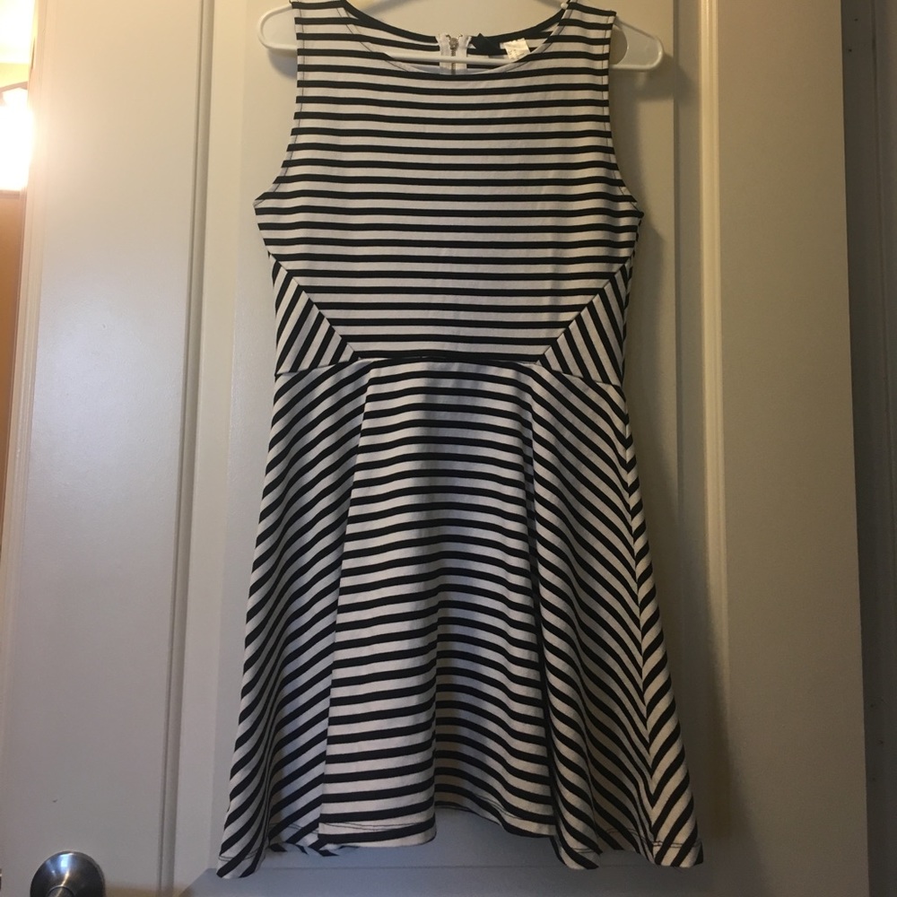 H&M dress