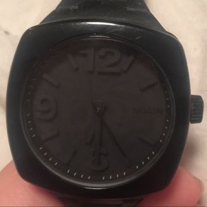 Nixon watch