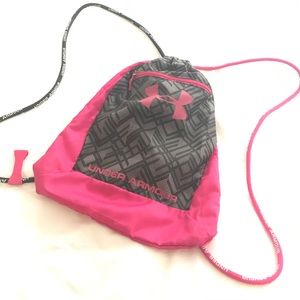 Under Armour Graphic Drawstring Backpack