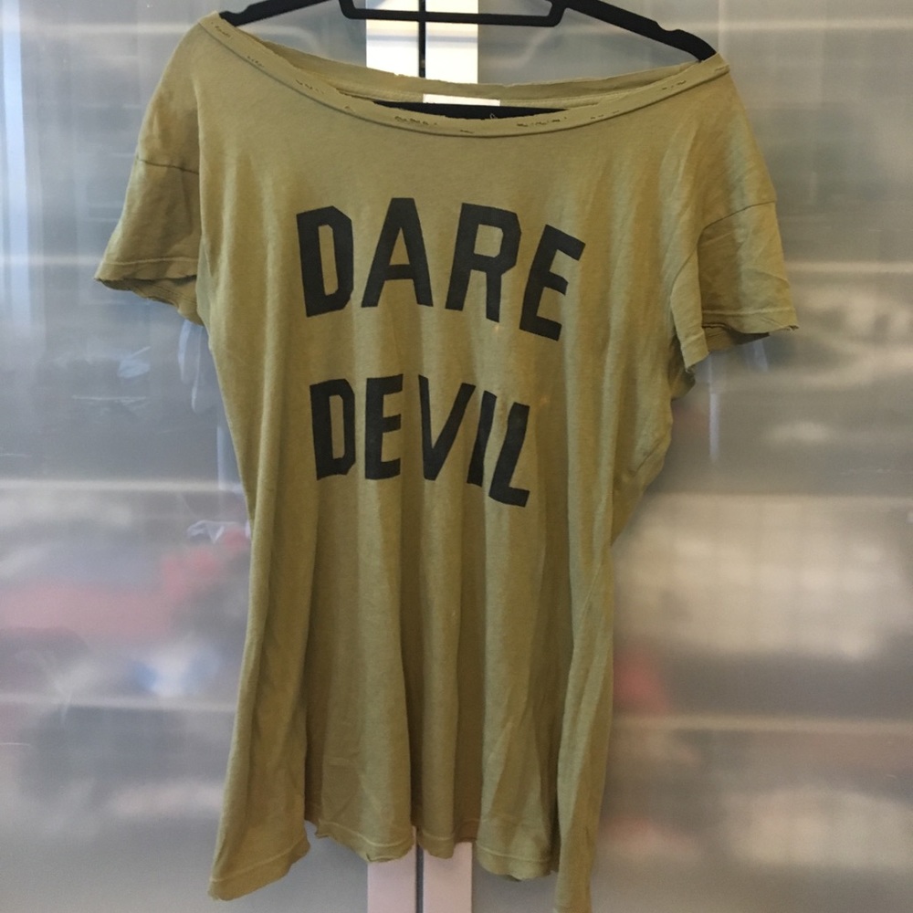 Wild fox army green small dare devil tee