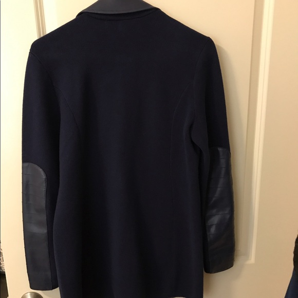 Lauren Navy Blazer w. Leather Accents - Picture 4 of 5