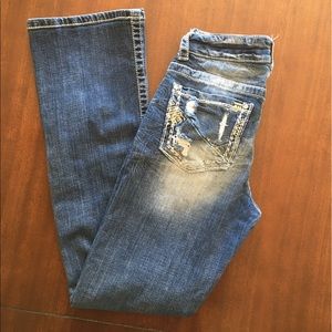 Buckle Exclusive Daytrip Jeans