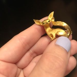 Super cute Gold fox Pin