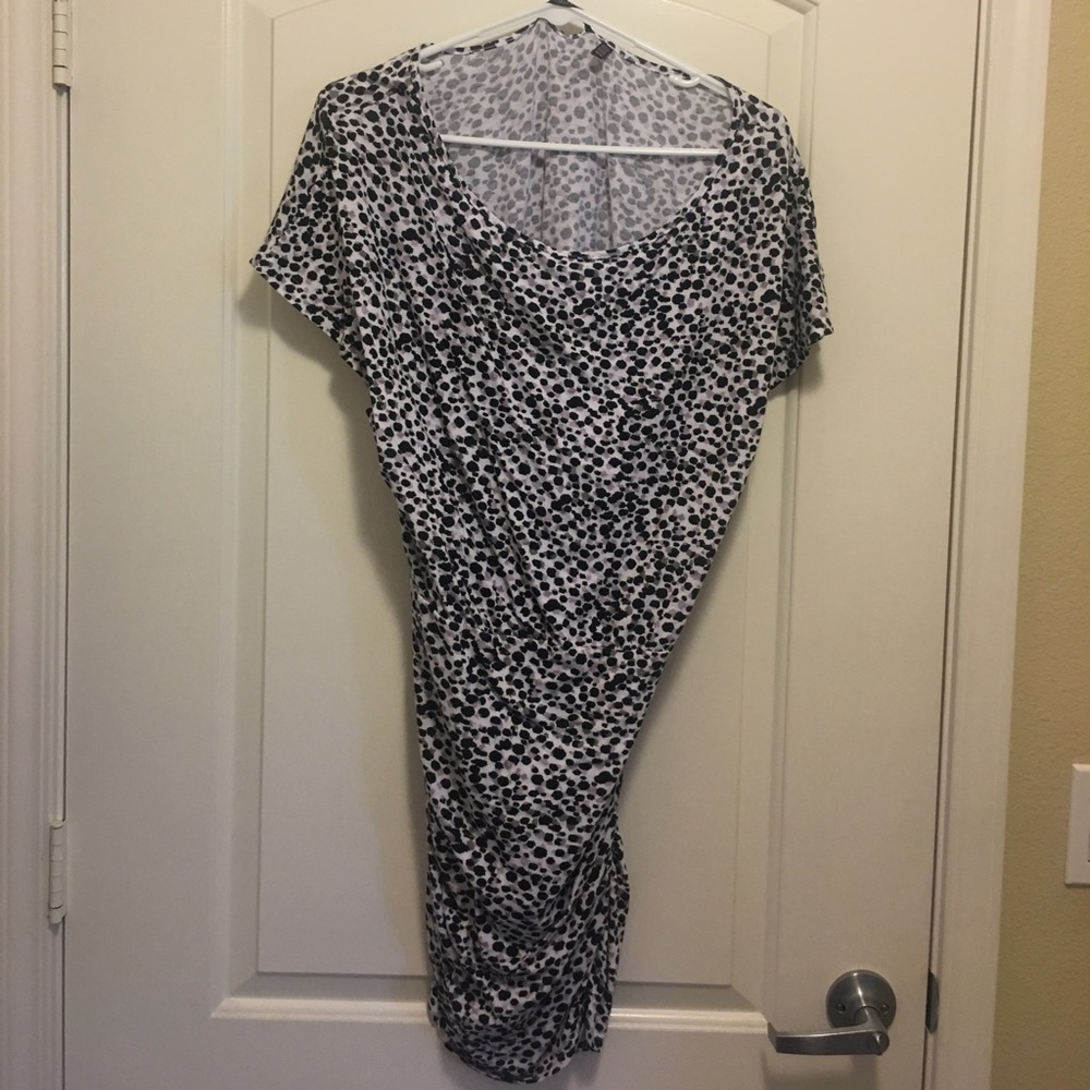 Spotted cinched dress