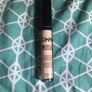 Nyx HD concealer in porcelain