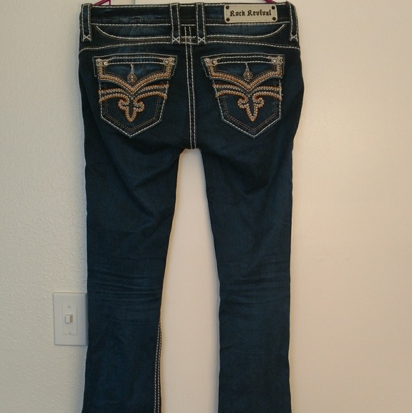 Rock Revival Jeans - Picture 3 of 6