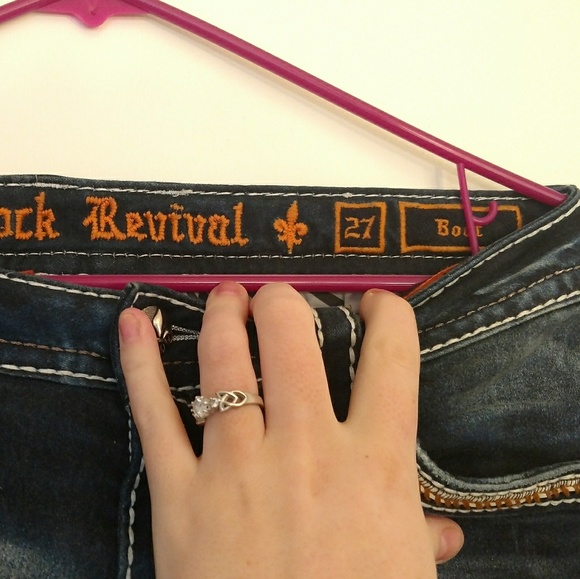 Rock Revival Jeans - Picture 6 of 6