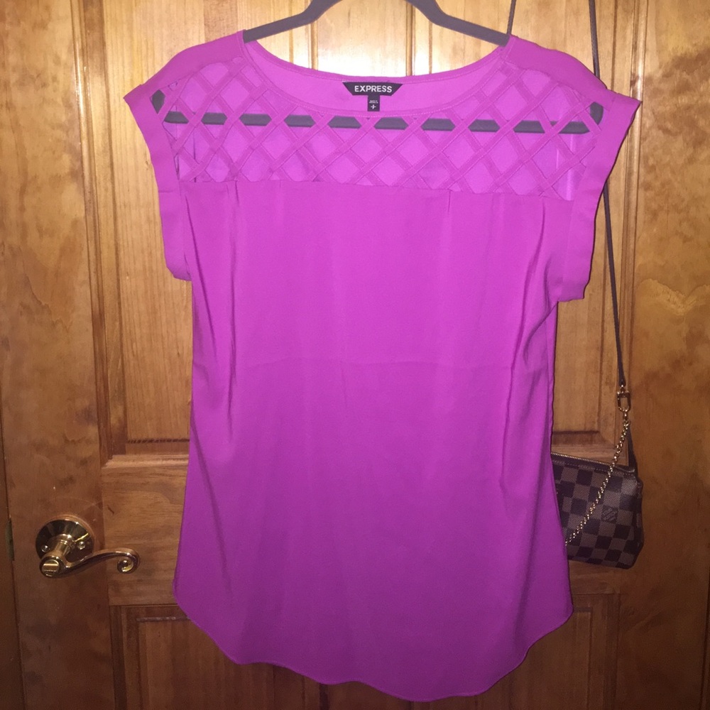 Express Top Small Cut Out Fuchsia