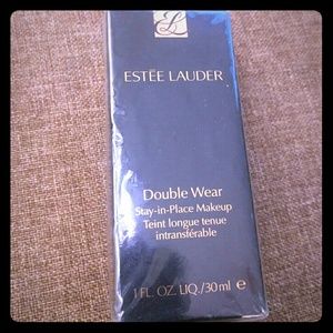 NIB Estee Lauder double wear foundation 6w1