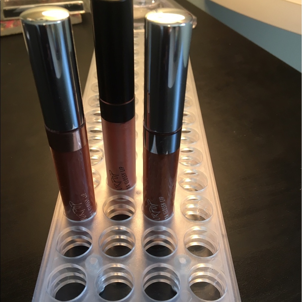 Lip Product Holder