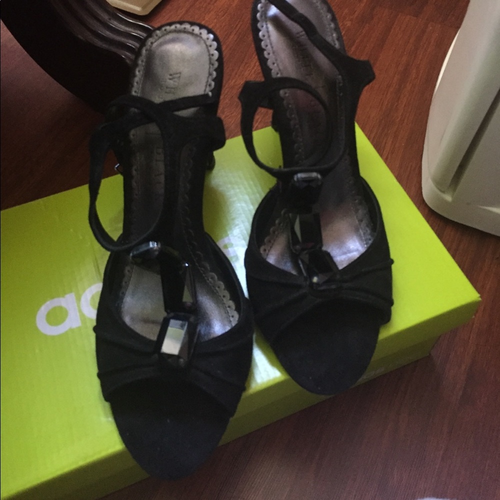 black strappy heels with stones