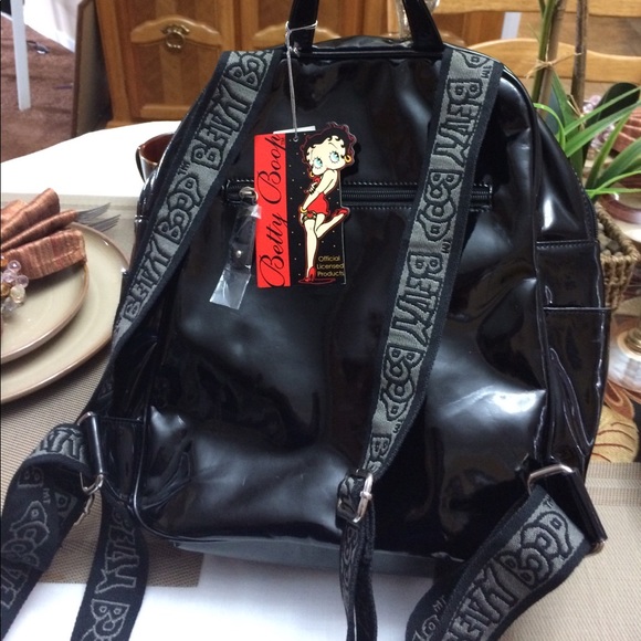 Betty Boop Backpack - Picture 5 of 8