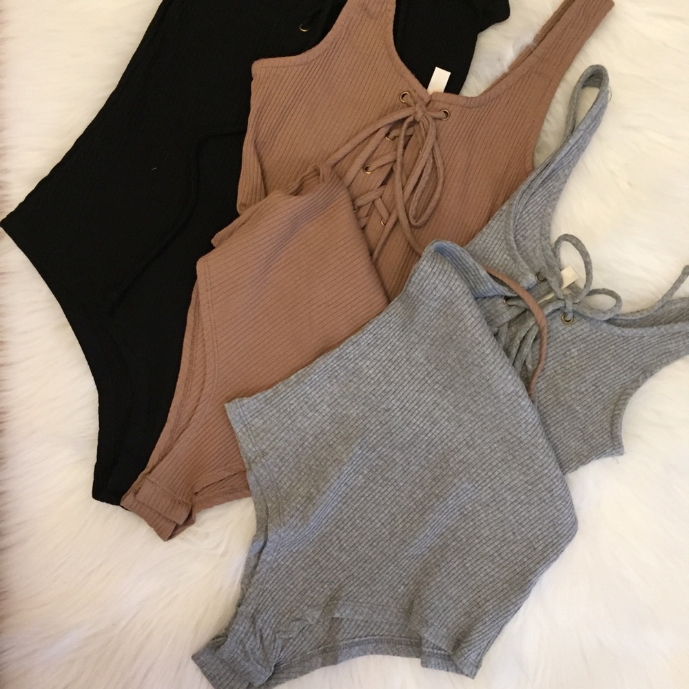 •LAST ONE• Heather Grey Lace Up Ribbed Bodysuit - Picture 5 of 8