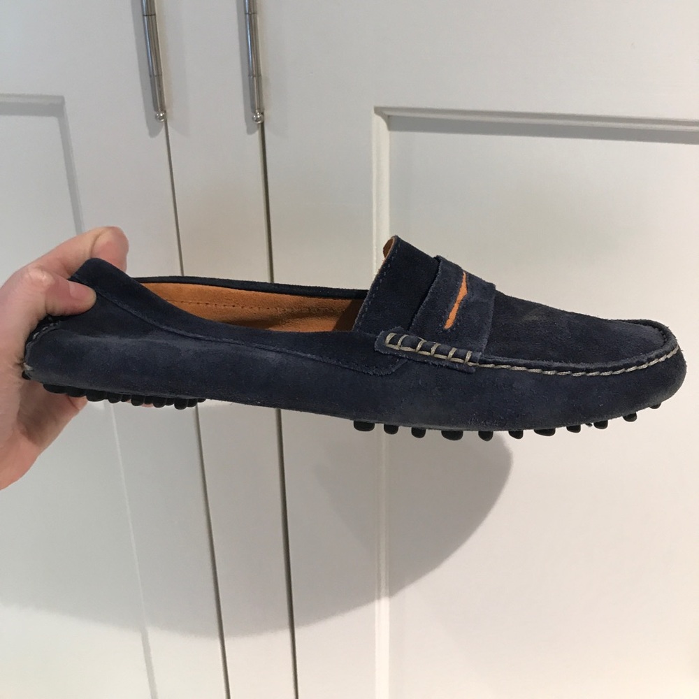 Manolo Blahnik navy suede loafer flats