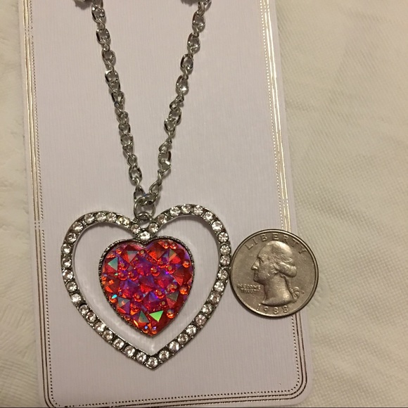 Host Pick•Heart Necklace gold or silver $4 - Picture 6 of 6