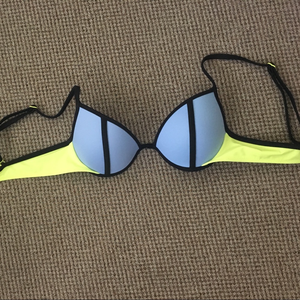 Summer bikini👙