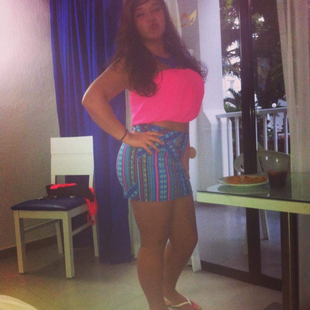 SOLD ❌❌ con skirt and strapless hot pink crop