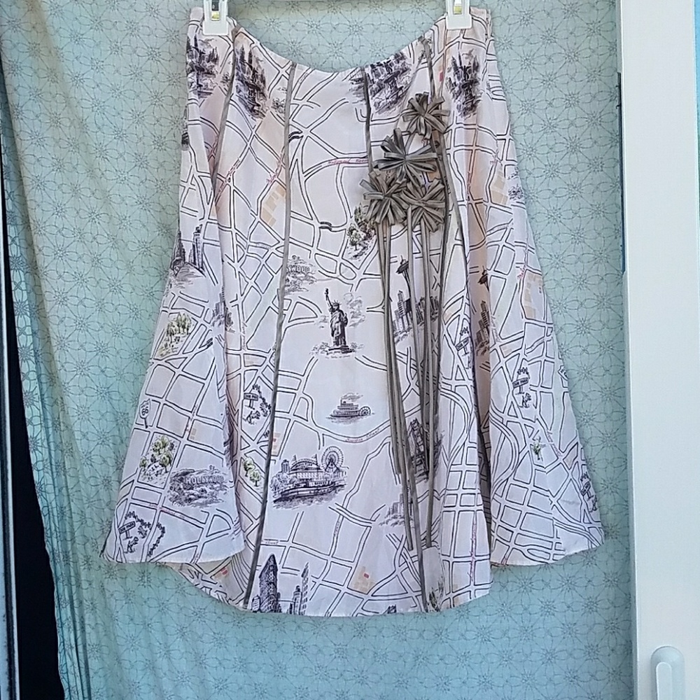 CITY UNLTD. Silk Skirt