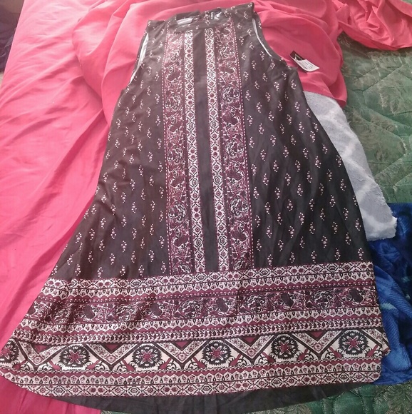 Dress $15 OBO - Picture 1 of 4