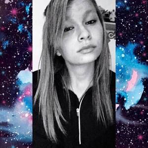 Meet your Posher, Cynthia