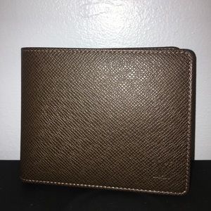 LOUIS VUITTON PARIS Wallet