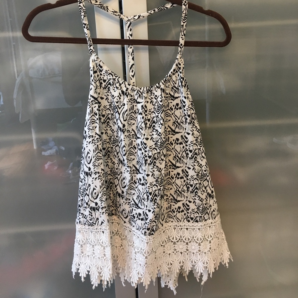 LF stores tank top
