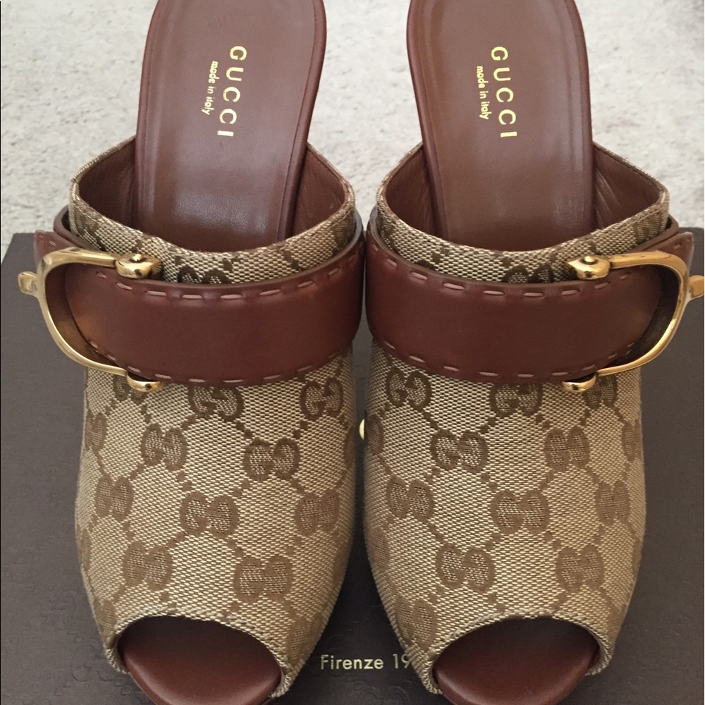 Gucci heels U.S. equivalent size 7