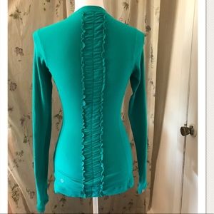 Lululemon run dash long sleeve teal 4 ruffle