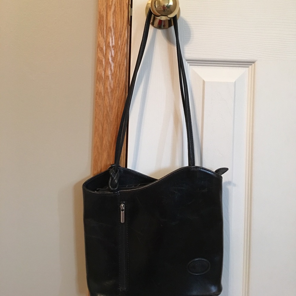 THE LEATHER Handbag