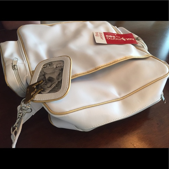 Hot Mama Diaper Bag by O.R.E - Picture 4 of 7