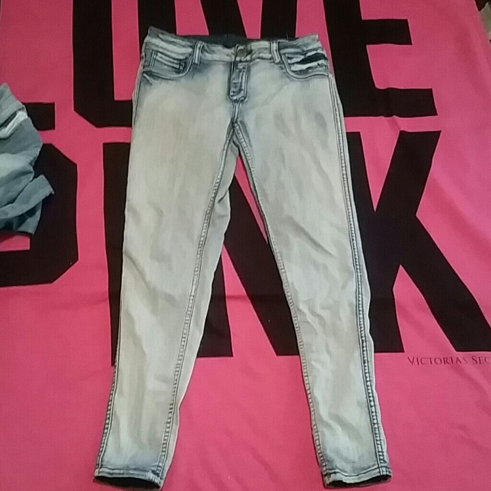 Flip  side skinny jeans SOLD