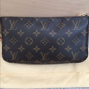 Authentic Louis Vuitton accessories pouch