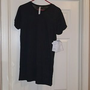 👚RVCA Small T-shirt Dress👚